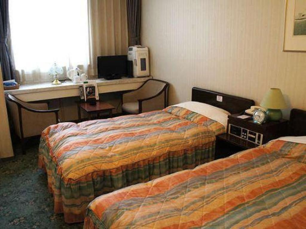 โอเทล เอเบสต์ อาโอโมริ Hotel ภายนอก รูปภาพ
